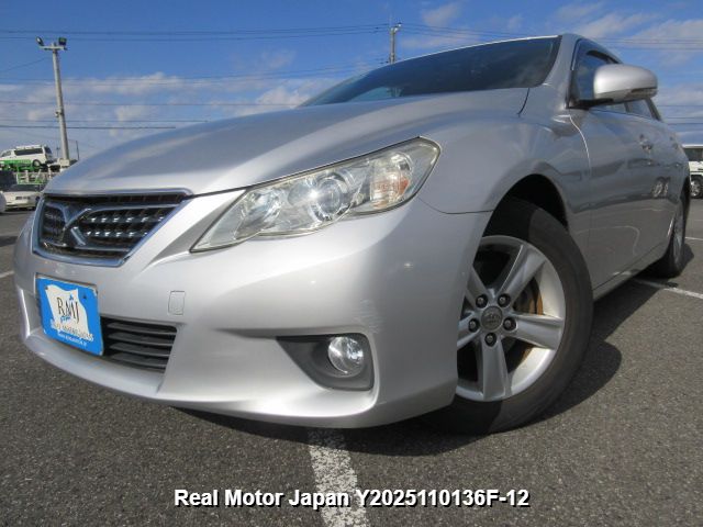 2011 TOYOTA MARK X
