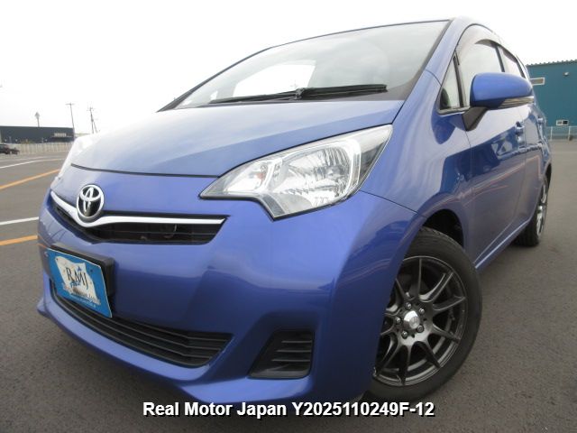 2011 TOYOTA RACTIS