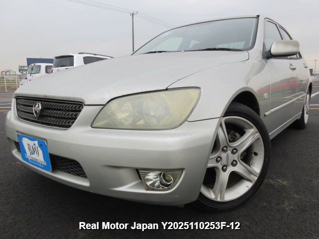 2002 TOYOTA ALTEZZA