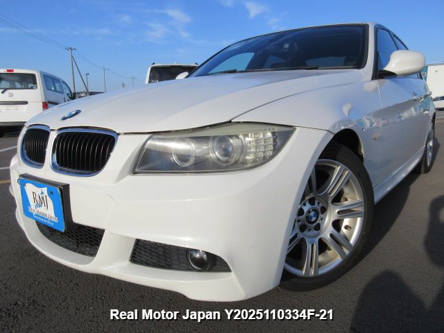 2011 BMW 3 SERIES