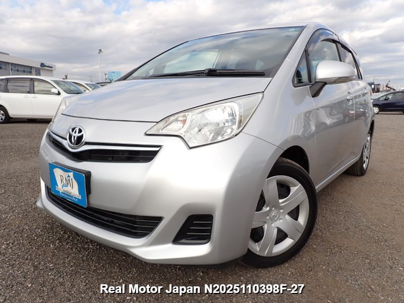 2010 TOYOTA RACTIS