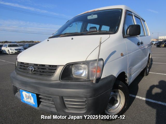 2000 TOYOTA LITEACE VAN