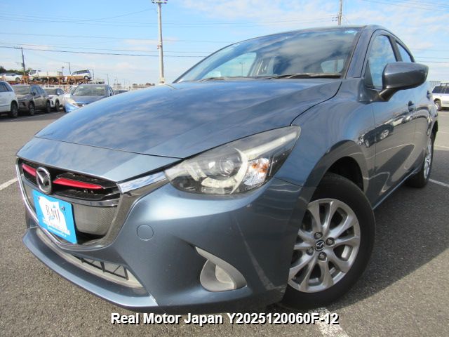 2016 MAZDA DEMIO