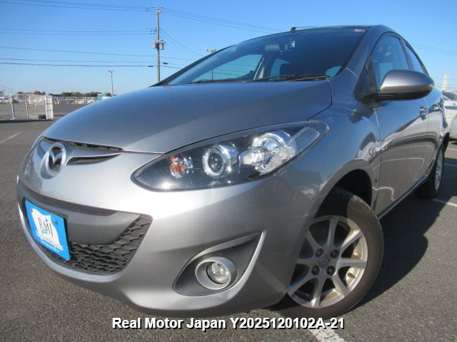 2012 MAZDA DEMIO