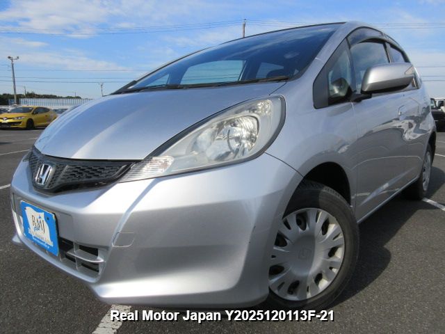 2013 HONDA FIT