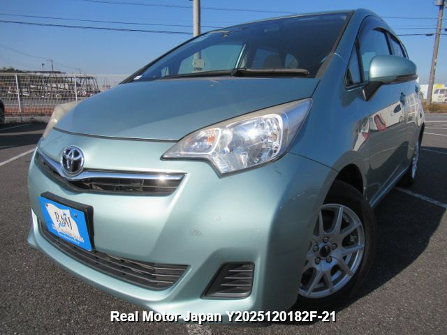 2013 TOYOTA RACTIS