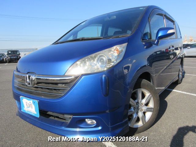 2005 HONDA STEP WAGON