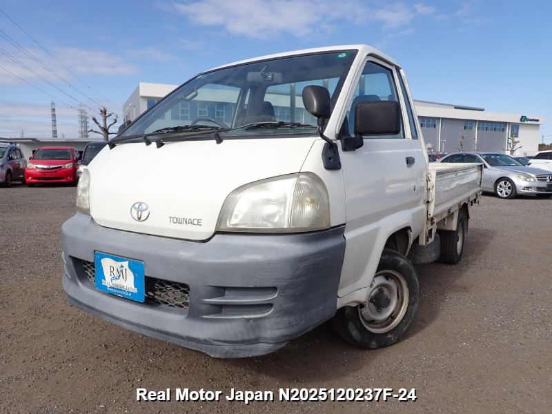 2004 TOYOTA TOWNACE TRUCK