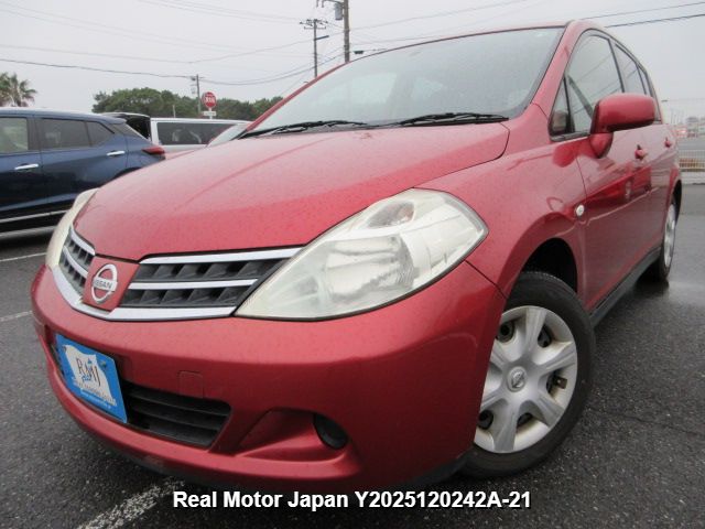2009 NISSAN TIIDA