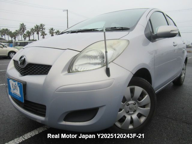 2009 TOYOTA VITZ
