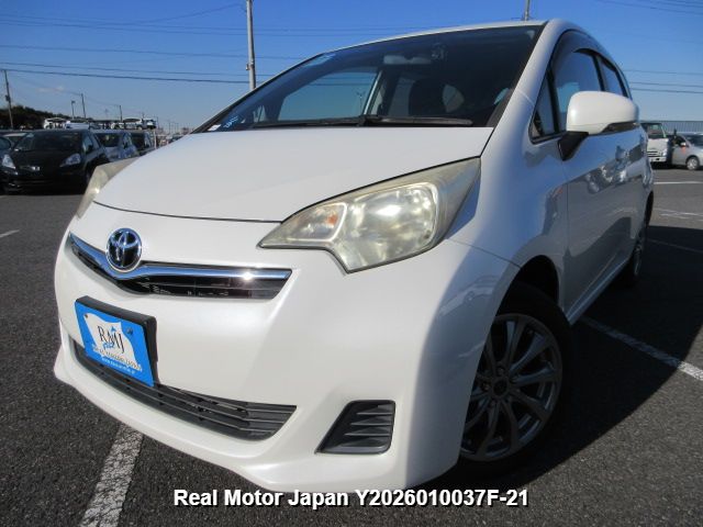 2011 TOYOTA RACTIS