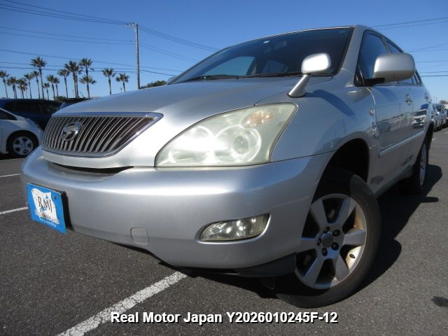 2004 TOYOTA HARRIER