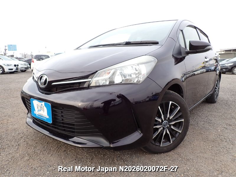 2015 TOYOTA VITZ