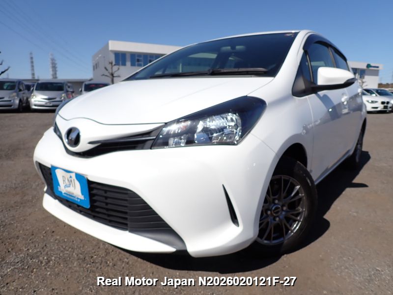 2015 TOYOTA VITZ