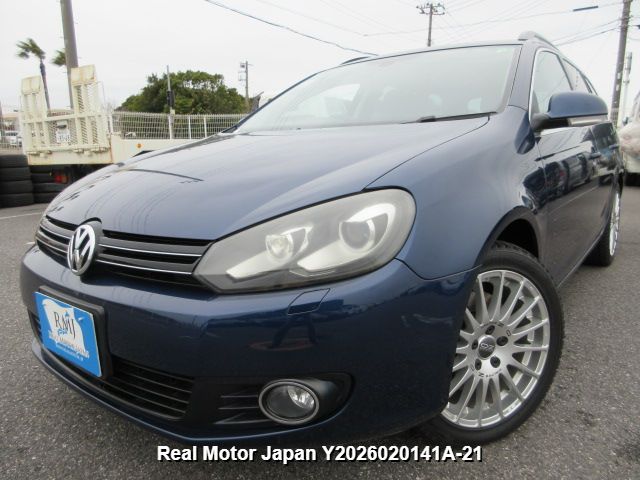 2011 VOLKSWAGEN GOLF VARIANT