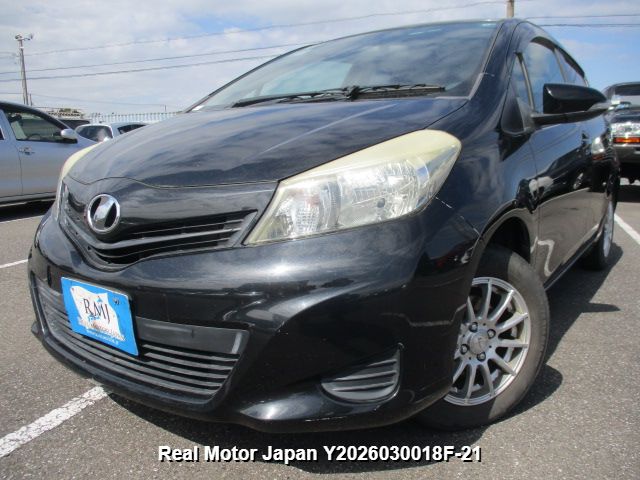 2011 TOYOTA VITZ