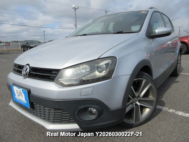 2012 VOLKSWAGEN CROSS POLO