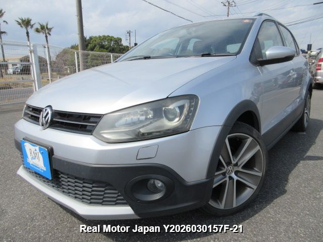 2011 VOLKSWAGEN CROSS POLO