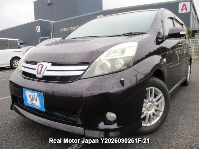 2013 TOYOTA ISIS – view 1