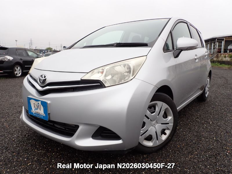 2010 TOYOTA RACTIS