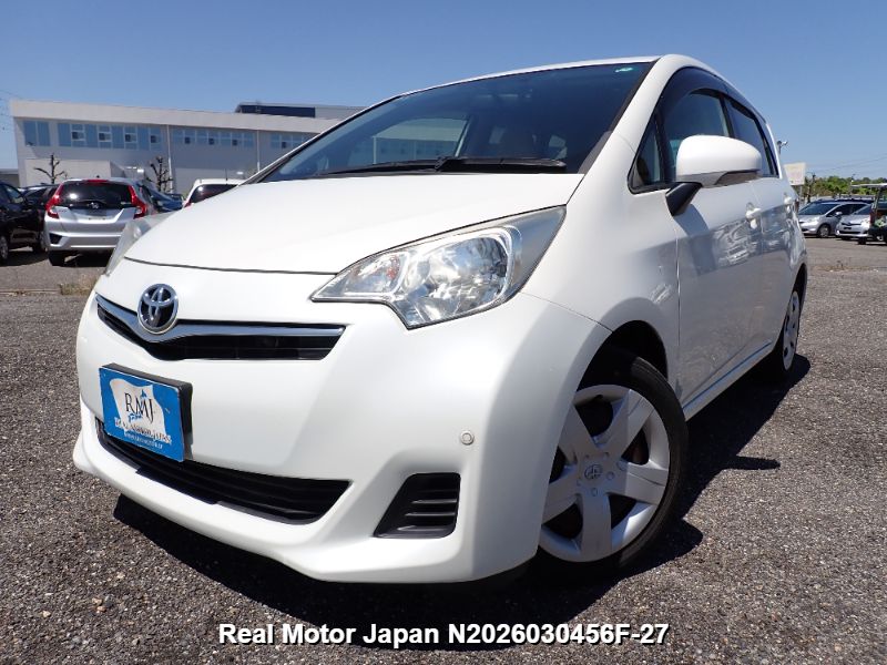2013 TOYOTA RACTIS
