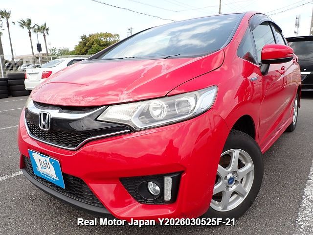 2016 HONDA FIT HYBRID