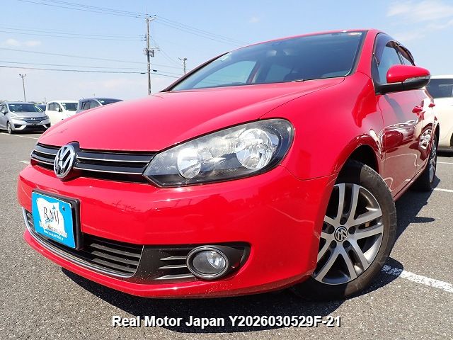 2011 undefined undefined — Red