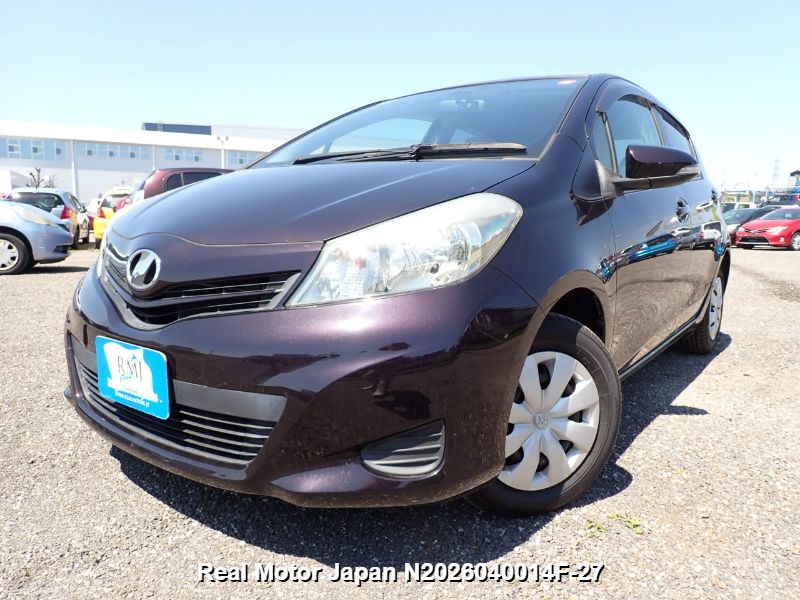 2014 TOYOTA VITZ