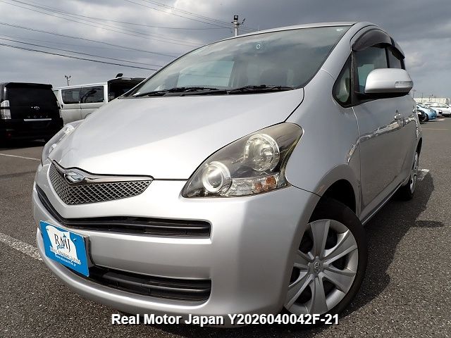 2009 TOYOTA RACTIS