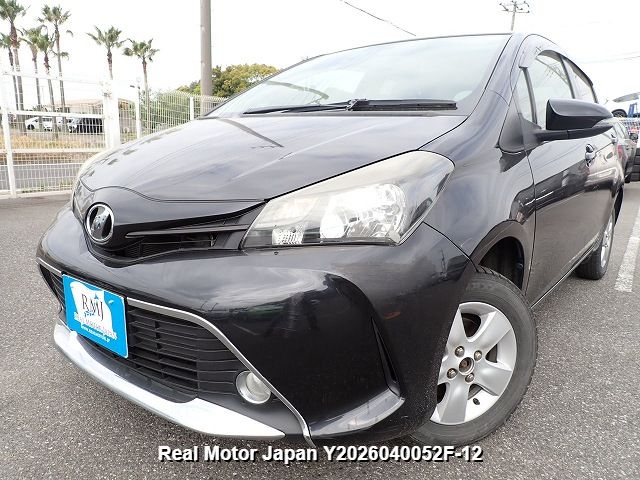 2014 TOYOTA VITZ