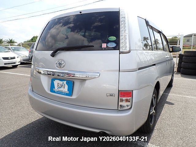 2014 TOYOTA ISIS thumbnail 4