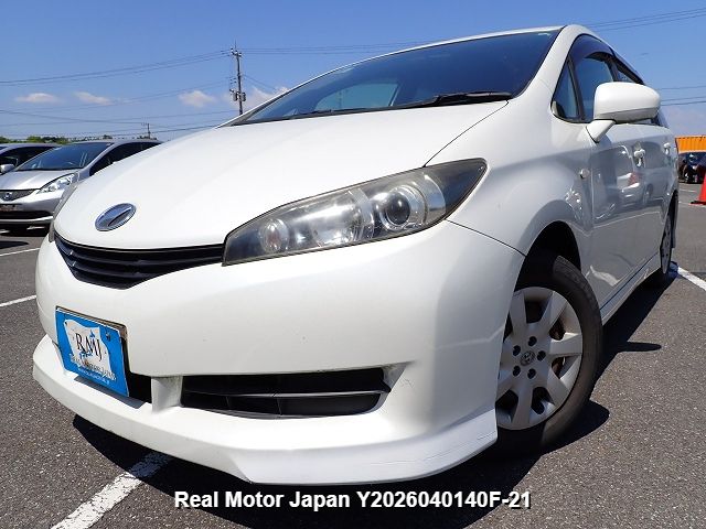 2011 TOYOTA WISH