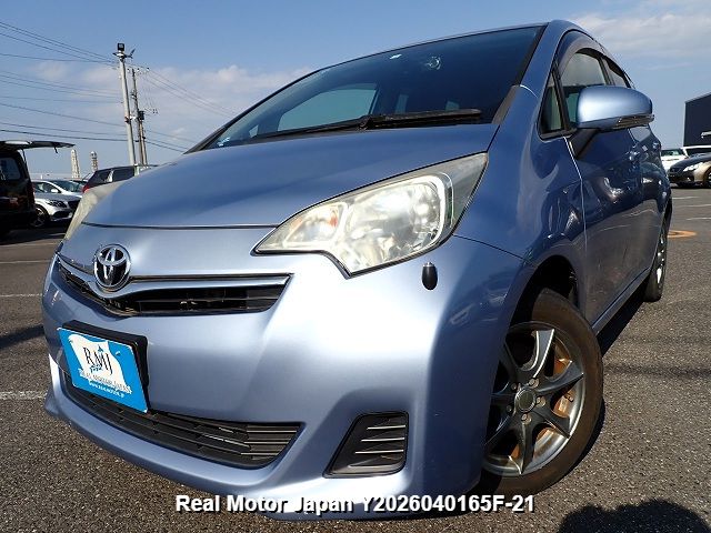 2011 TOYOTA RACTIS