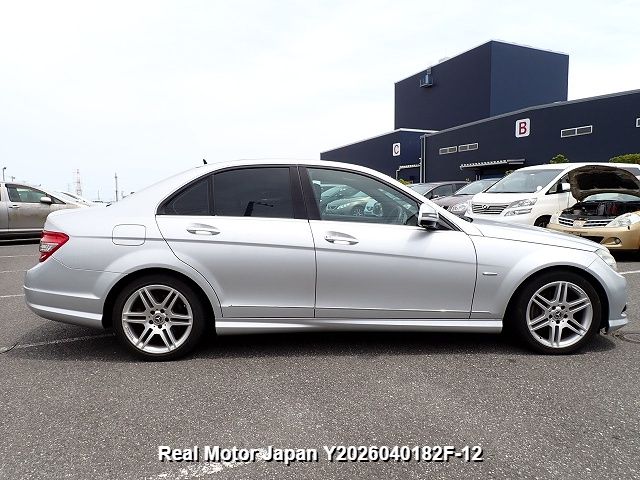 2009 MERCEDES-BENZ C-CLASS thumbnail 4