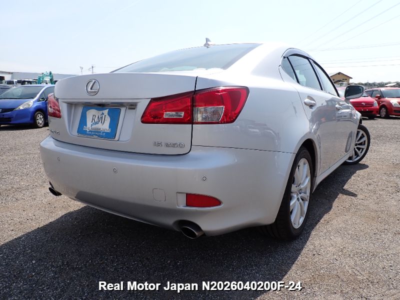2007 LEXUS IS thumbnail 4