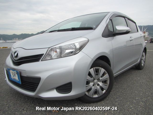 2011 TOYOTA VITZ