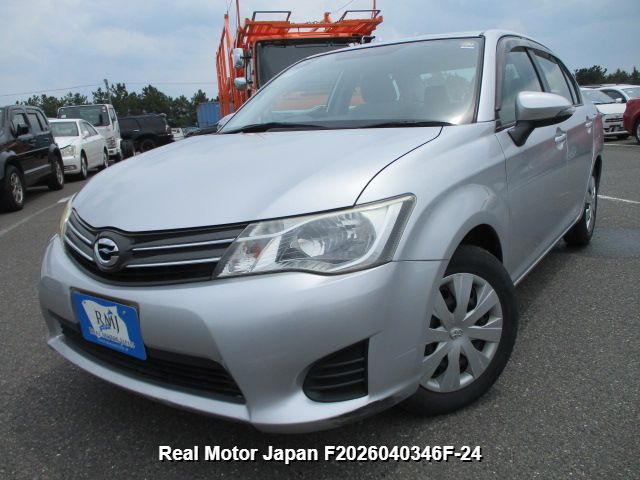 2013 TOYOTA COROLLA AXIO – view 1