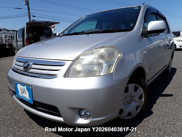 2011 TOYOTA RAUM