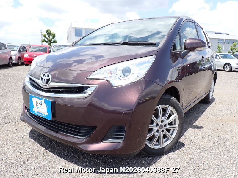 2015 TOYOTA RACTIS