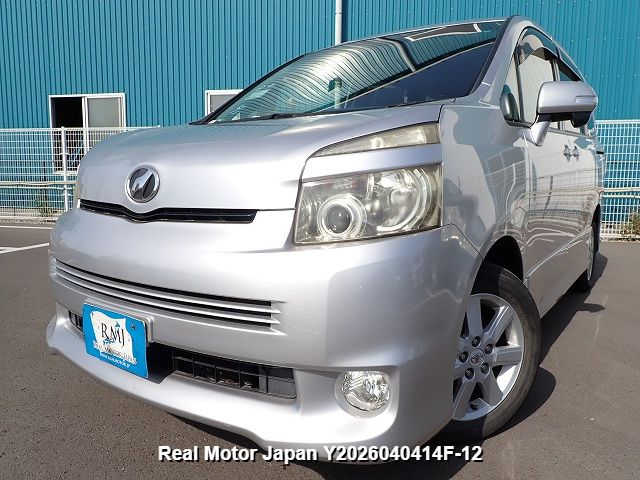 2008 TOYOTA VOXY