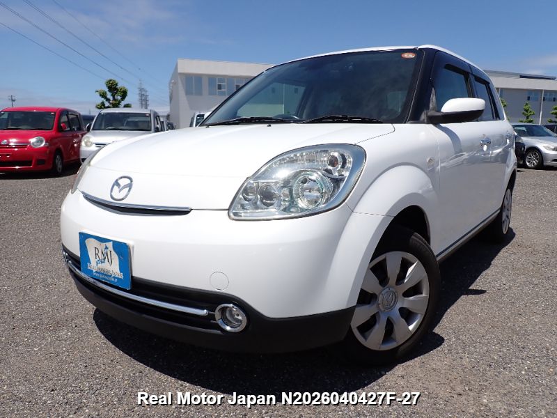 2011 MAZDA VERISA