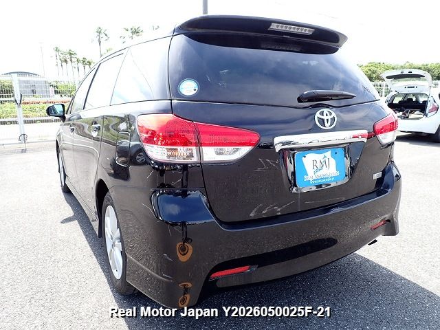 2009 TOYOTA WISH thumbnail 3
