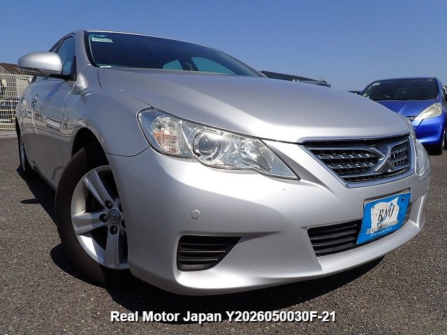 2010 TOYOTA MARK X thumbnail 2