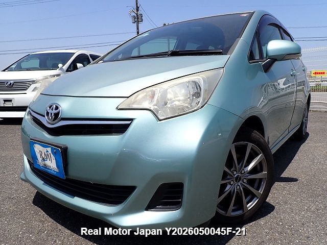 2012 TOYOTA RACTIS