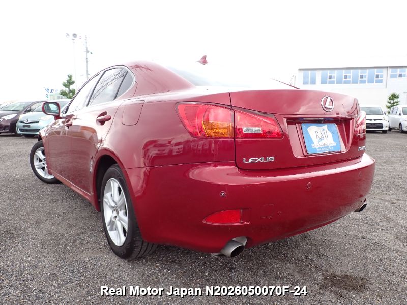 2007 LEXUS IS thumbnail 3