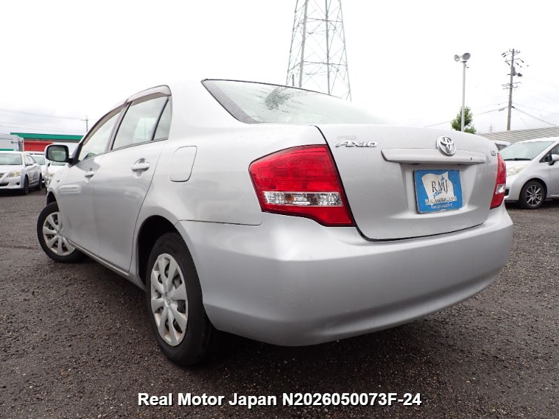 2011 TOYOTA COROLLA AXIO thumbnail 3