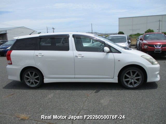 2006 TOYOTA WISH thumbnail 4