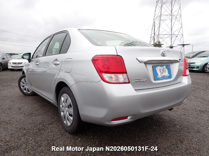 2013 TOYOTA COROLLA AXIO thumbnail 3
