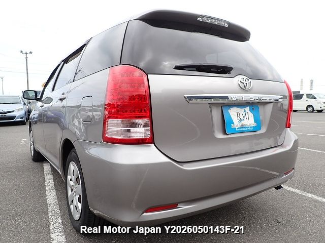 2006 TOYOTA WISH thumbnail 3