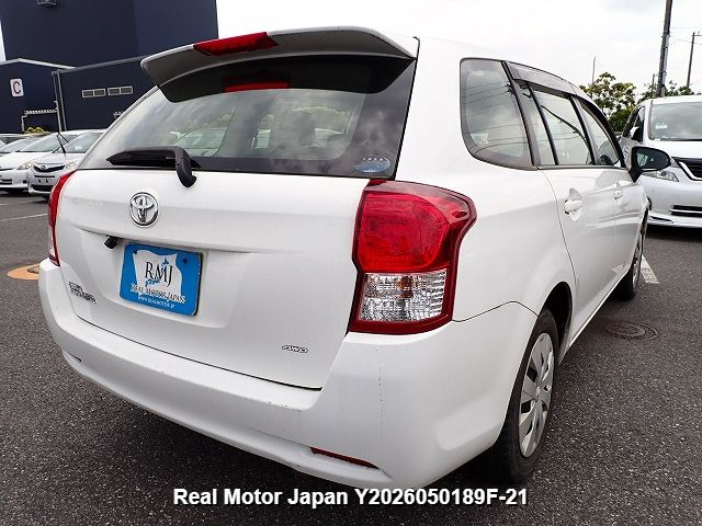 2013 TOYOTA COROLLA FIELDER thumbnail 4